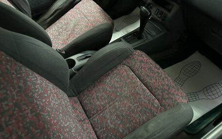 Toyota RAV4, 1996 год, 575 000 рублей, 10 фотография