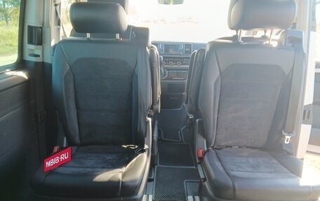 Volkswagen Multivan T6 рестайлинг, 2018 год, 4 100 000 рублей, 20 фотография