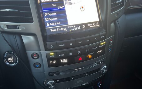 Lexus LX III, 2014 год, 3 999 999 рублей, 22 фотография