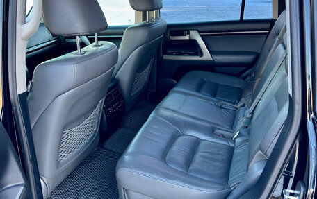 Toyota Land Cruiser 200, 2008 год, 3 450 000 рублей, 8 фотография