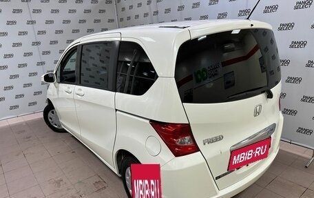 Honda Freed I, 2010 год, 1 055 000 рублей, 20 фотография