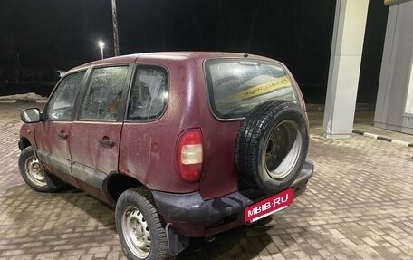 Chevrolet Niva I рестайлинг, 2004 год, 179 000 рублей, 3 фотография