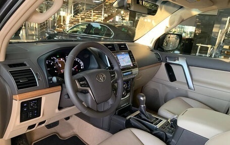 Toyota Land Cruiser, 2022 год, 9 490 000 рублей, 3 фотография