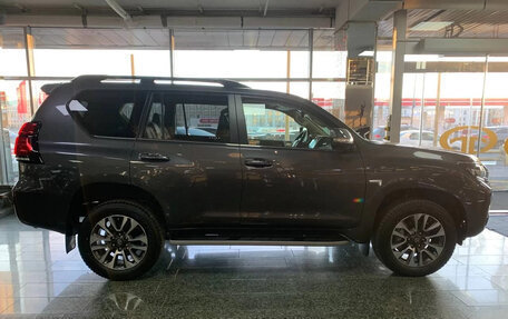 Toyota Land Cruiser, 2022 год, 9 490 000 рублей, 11 фотография