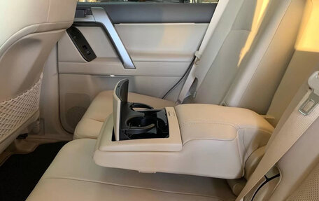 Toyota Land Cruiser, 2022 год, 9 490 000 рублей, 16 фотография