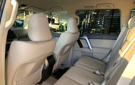 Toyota Land Cruiser, 2022 год, 9 490 000 рублей, 25 фотография