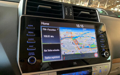 Toyota Land Cruiser, 2022 год, 9 490 000 рублей, 28 фотография