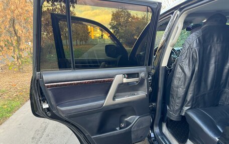 Toyota Land Cruiser 200, 2011 год, 4 100 000 рублей, 8 фотография