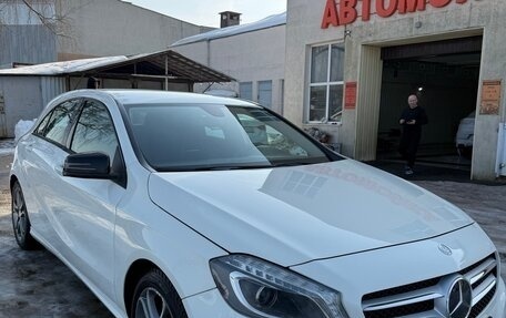 Mercedes-Benz A-Класс, 2014 год, 1 200 000 рублей, 2 фотография