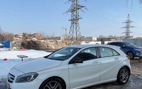 Mercedes-Benz A-Класс, 2014 год, 1 200 000 рублей, 4 фотография