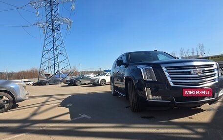 Cadillac Escalade IV, 2018 год, 4 900 000 рублей, 3 фотография