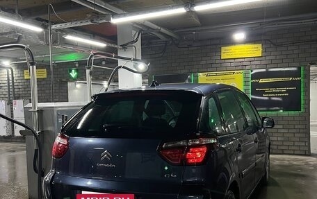 Citroen C4 Picasso II рестайлинг, 2011 год, 615 000 рублей, 3 фотография