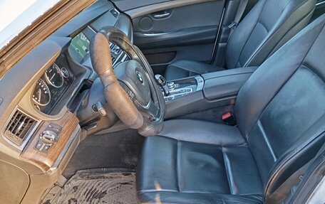 BMW 5 серия, 2010 год, 1 800 000 рублей, 6 фотография