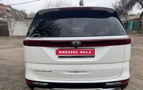 KIA Carnival, 2020 год, 3 900 000 рублей, 4 фотография