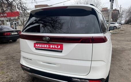 KIA Carnival, 2020 год, 3 900 000 рублей, 5 фотография