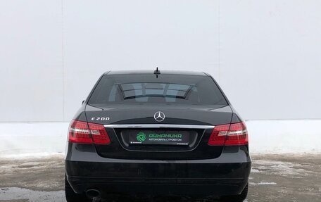 Mercedes-Benz E-Класс, 2010 год, 1 190 000 рублей, 6 фотография
