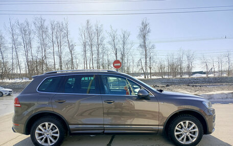 Volkswagen Touareg III, 2014 год, 2 400 000 рублей, 5 фотография