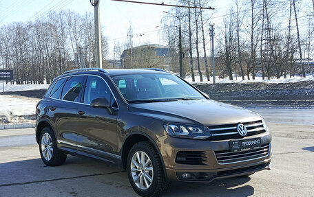 Volkswagen Touareg III, 2014 год, 2 400 000 рублей, 3 фотография