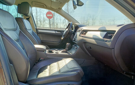 Volkswagen Touareg III, 2014 год, 2 400 000 рублей, 13 фотография