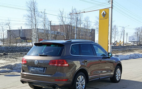 Volkswagen Touareg III, 2014 год, 2 400 000 рублей, 6 фотография