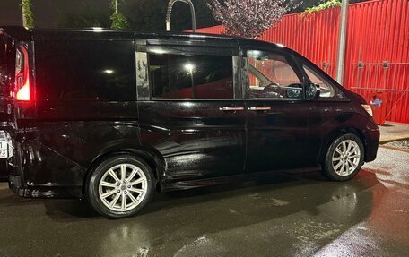 Honda Stepwgn IV, 2015 год, 1 800 000 рублей, 6 фотография