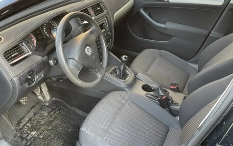 Volkswagen Jetta VI, 2011 год, 750 000 рублей, 8 фотография