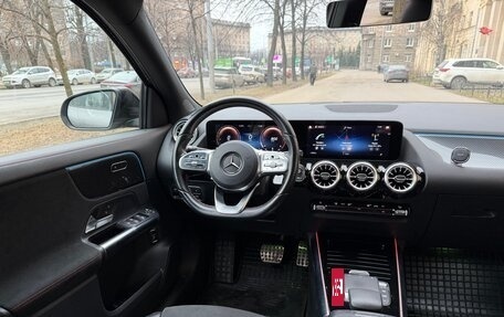 Mercedes-Benz GLA, 2021 год, 3 395 000 рублей, 18 фотография