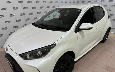 Toyota Yaris, 2020 год, 1 245 000 рублей, 4 фотография
