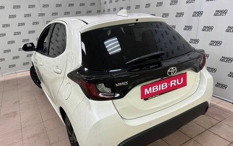 Toyota Yaris, 2020 год, 1 245 000 рублей, 17 фотография