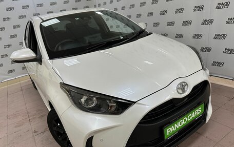 Toyota Yaris, 2020 год, 1 245 000 рублей, 26 фотография
