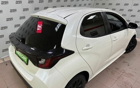 Toyota Yaris, 2020 год, 1 245 000 рублей, 21 фотография