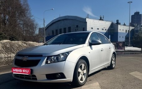 Chevrolet Cruze II, 2011 год, 790 000 рублей, 9 фотография