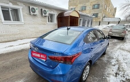 Hyundai Solaris II рестайлинг, 2017 год, 1 370 000 рублей, 10 фотография