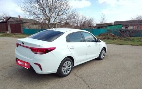 KIA Rio IV, 2017 год, 895 000 рублей, 4 фотография