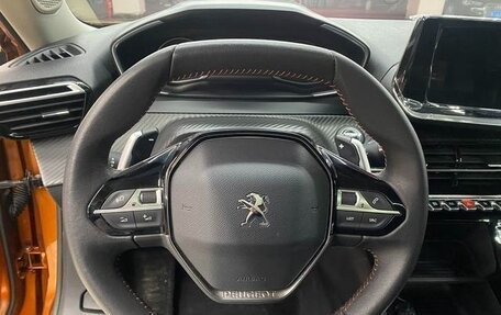 Peugeot 2008 II, 2022 год, 1 800 000 рублей, 10 фотография