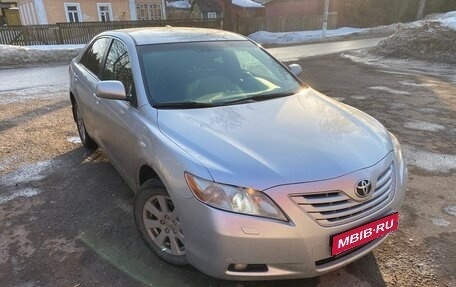 Toyota Camry, 2007 год, 750 000 рублей, 1 фотография