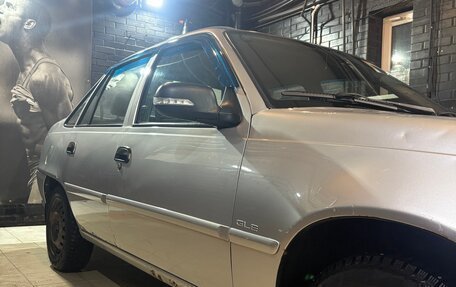 Daewoo Nexia I рестайлинг, 2013 год, 275 000 рублей, 10 фотография