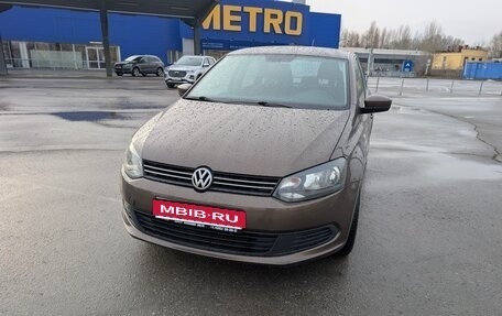 Volkswagen Polo VI (EU Market), 2015 год, 1 070 000 рублей, 1 фотография