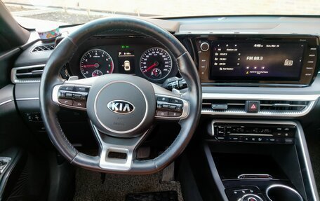 KIA K5, 2020 год, 2 050 000 рублей, 33 фотография