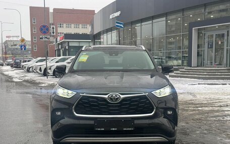 Toyota Highlander, 2025 год, 5 850 000 рублей, 2 фотография