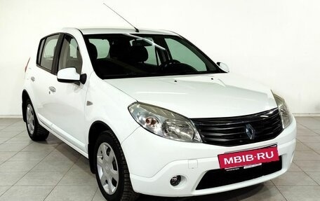 Renault Sandero I, 2011 год, 695 000 рублей, 3 фотография