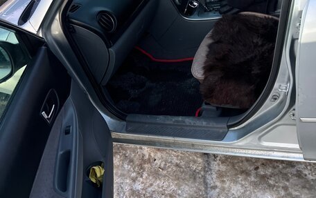 Mazda Atenza II, 2002 год, 350 000 рублей, 12 фотография