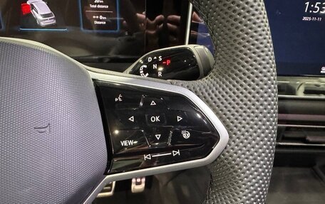 Volkswagen Tiguan, 2026 год, 5 090 000 рублей, 23 фотография