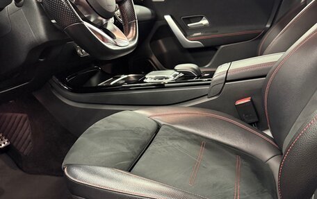 Mercedes-Benz A-Класс, 2018 год, 2 585 000 рублей, 18 фотография