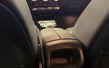 Mercedes-Benz A-Класс, 2018 год, 2 585 000 рублей, 29 фотография