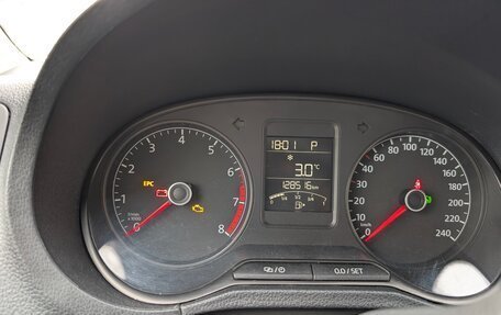 Volkswagen Polo VI (EU Market), 2015 год, 1 070 000 рублей, 2 фотография