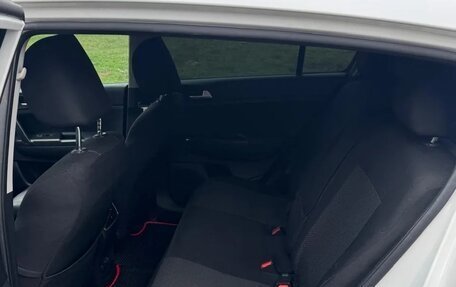 KIA Sportage IV рестайлинг, 2017 год, 2 250 000 рублей, 2 фотография