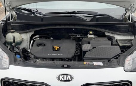 KIA Sportage IV рестайлинг, 2017 год, 2 250 000 рублей, 6 фотография