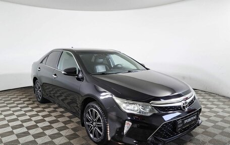 Toyota Camry, 2017 год, 2 200 000 рублей, 3 фотография