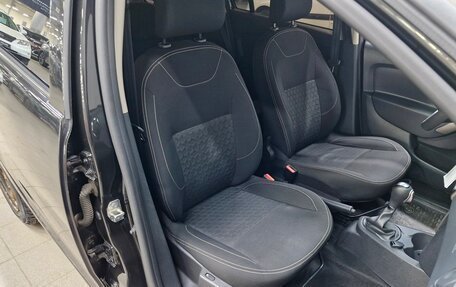 Renault Logan II, 2017 год, 1 110 000 рублей, 15 фотография